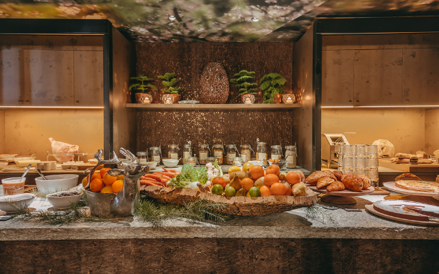 Buffet Petit dej Hôtel Les suites Maison Bouvier