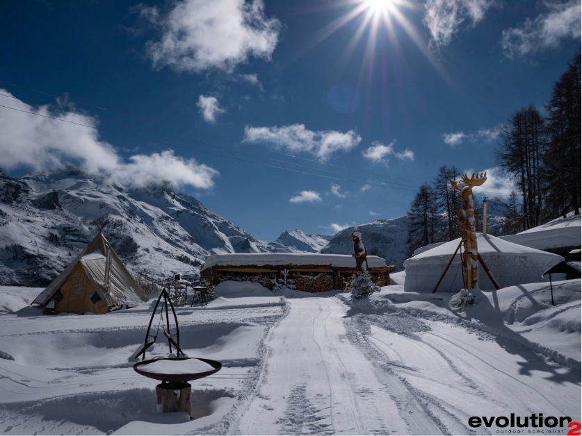 camp-trappeur-tignes
