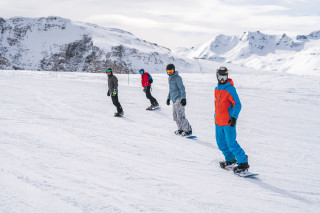 Cours collectifs de snowboard Oxygène Tignes