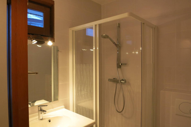 _clients_227332001_photos_130c_15380775