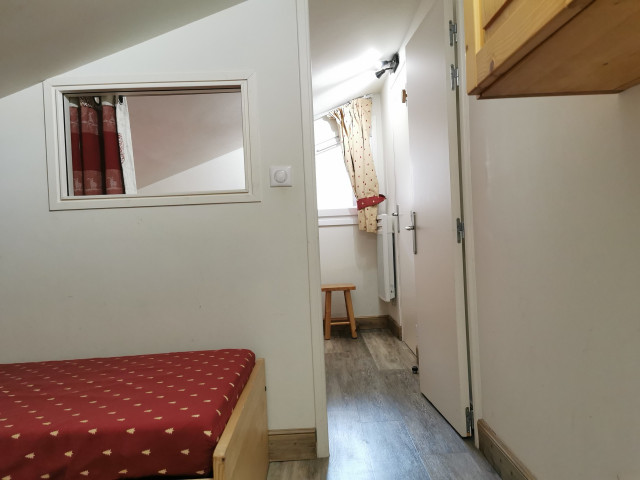 _lv_images__lot_0000000065_10_13160785