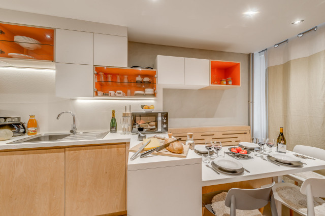 _lv_images__lot_0000000097_08_14406177