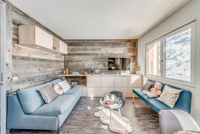 _lv_images__lot_0000000099_12_13171591