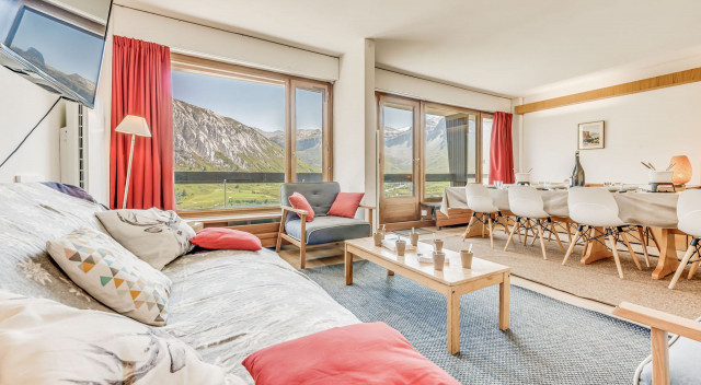 _lv_images__lot_0000000105_04_14029374