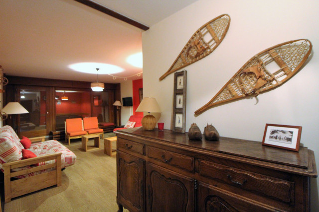 _lv_images__lot_0000000123_10_14029568