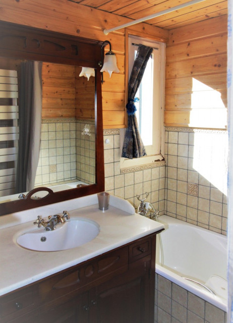 _lv_images__lot_0000000131_05_14229578