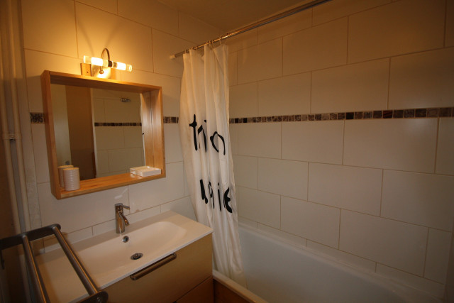 _lv_images__lot_0000000149_05_14231834