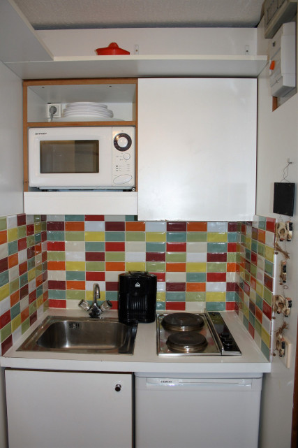 _lv_images__lot_0000000176_08_13078903