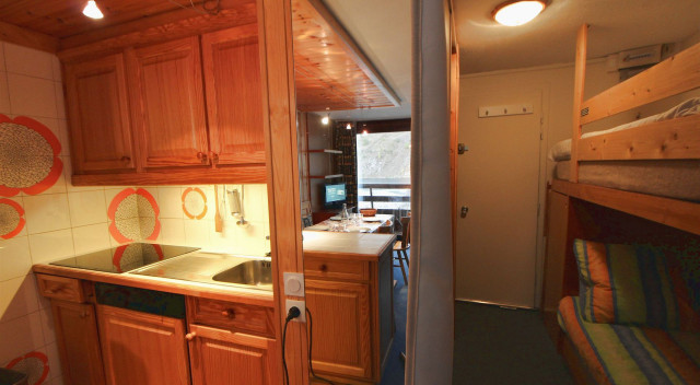 _lv_images__lot_0000000191_05_14370060