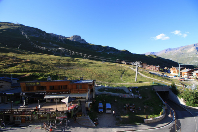 _lv_images__lot_0000000199_09_15384948