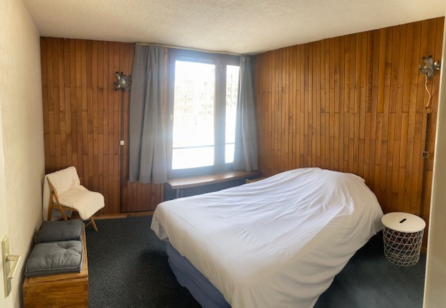 _lv_images__lot_0000000201_04_13357062