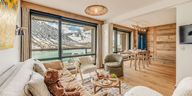 _lv_images__lot_0000000229_02_13161822