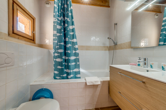 _lv_images__lot_0000000240_10_14229812