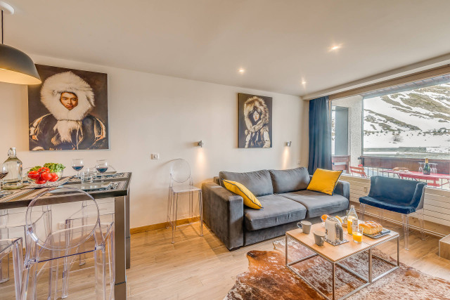 _lv_images__lot_0000000248_02_14415226