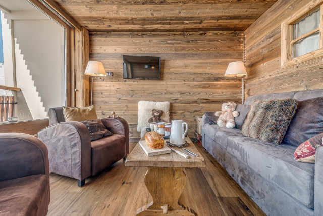 _lv_images__lot_0000000260_03_13077103