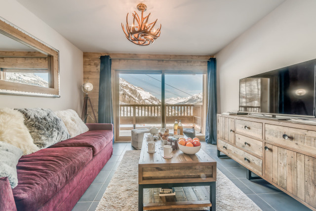 _lv_images__lot_0000000275_10_13161671