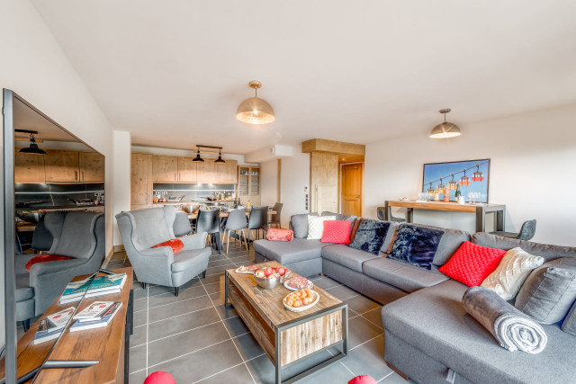 _lv_images__lot_0000000290_02_13076959