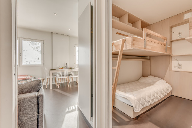 _lv_images__lot_0000000292_12_13499000