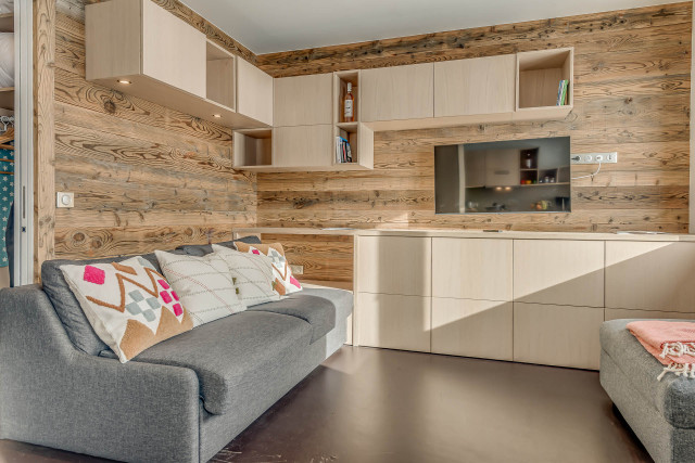 _lv_images__lot_0000000292_15_13171547