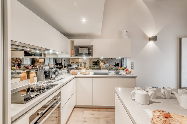 _lv_images__lot_0000000326_12_14414821