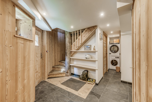 _lv_images__lot_0000000347_01_14229772