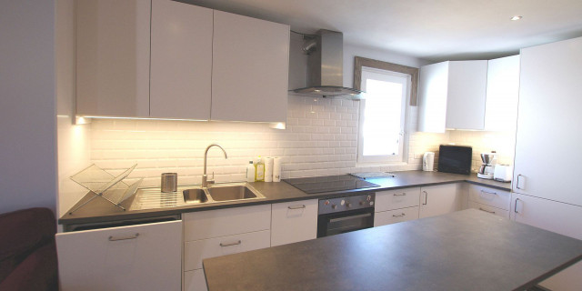 _lv_images__lot_0000000358_02_13078168