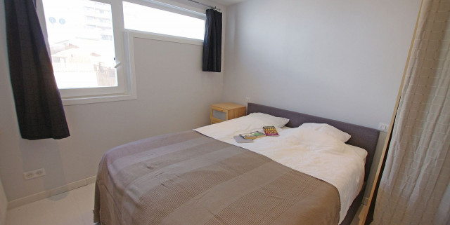 _lv_images__lot_0000000358_10_13171848