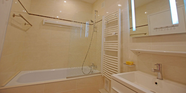 _lv_images__lot_0000000363_09_14231558