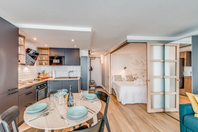 _lv_images__lot_0000000364_06_13171632