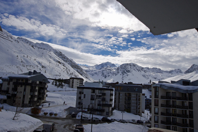 _lv_images__lot_0000000365_15_15384657