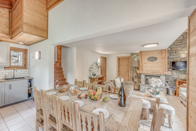 _lv_images__lot_0000000373_05_13152978