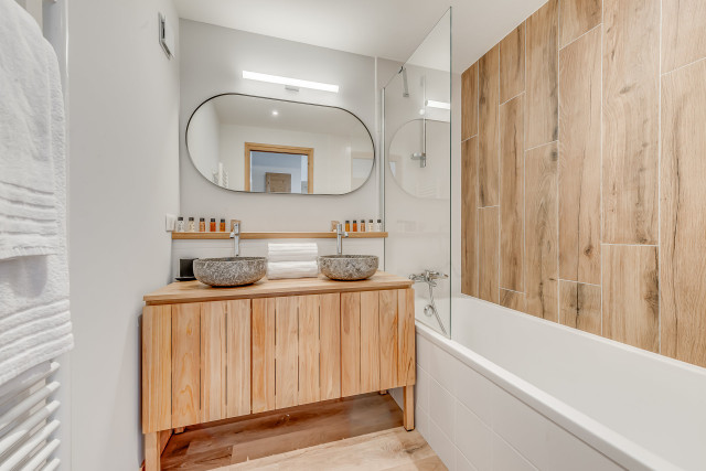 _lv_images__lot_0000000380_14_13583562