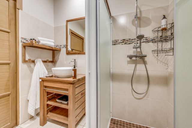 _lv_images__lot_0000000402_14_14230295