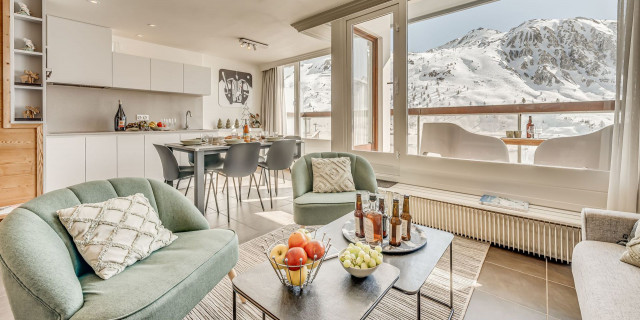 _lv_images__lot_0000000407_01_14230441