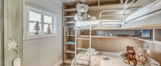 _lv_images__lot_0000000407_13_14415517