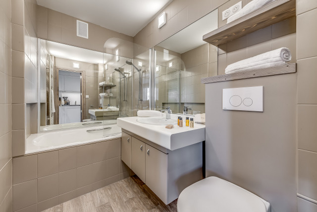 _lv_images__lot_0000000408_14_13775084