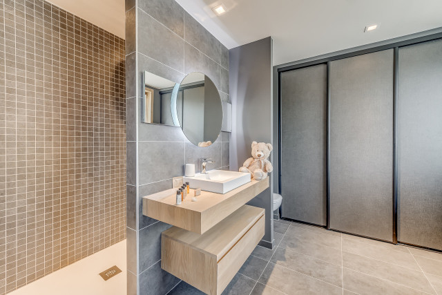 _lv_images__lot_0000000461_14_13161850