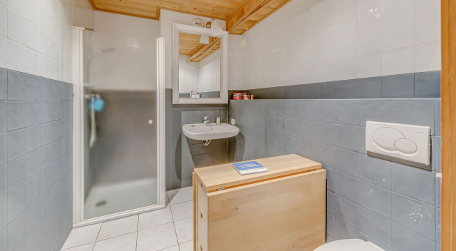 _lv_images__lot_0000000471_08_13546667