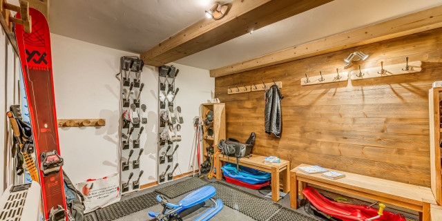 _lv_images__lot_0000000479_11_13573744