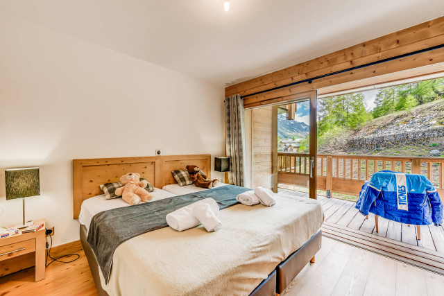 _lv_images__lot_0000000484_13_13151793