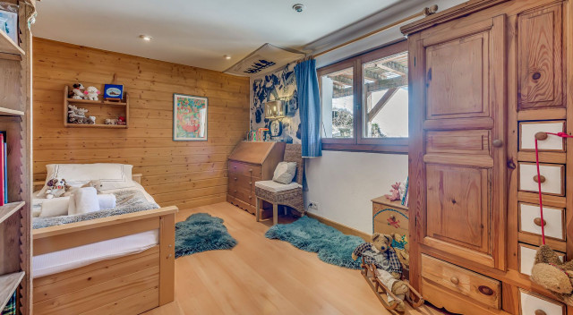 _lv_images__lot_0000000501_15_14320344