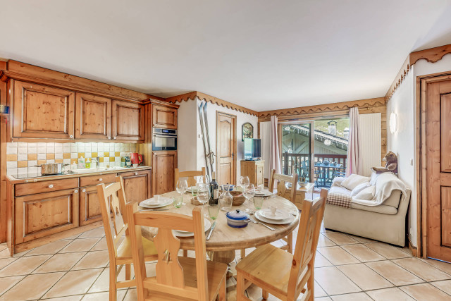 _lv_images__lot_0000000502_04_13831514