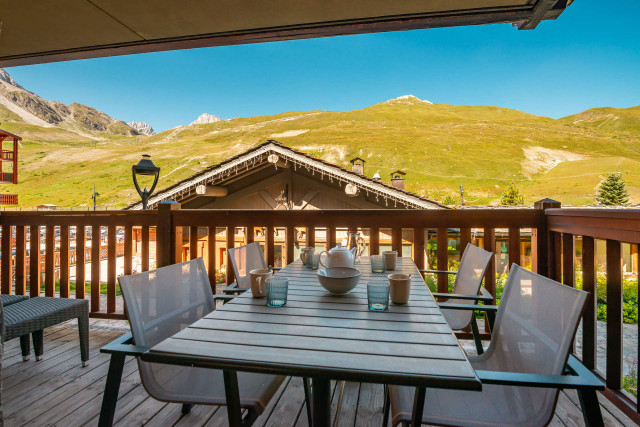 _lv_images__lot_0000000502_16_14028718