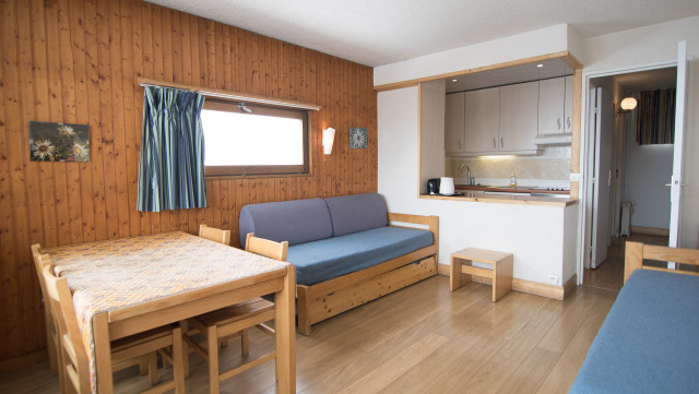 _lv_images__lot_0000010201_01_13589001