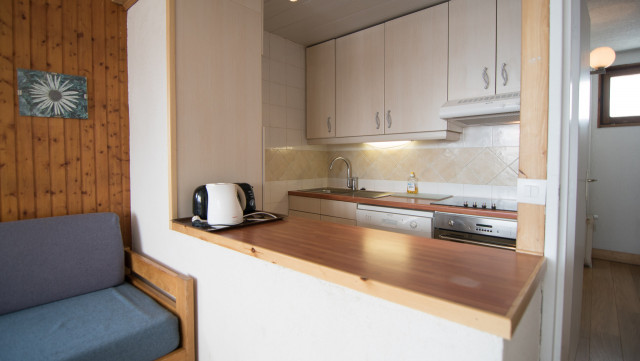 _lv_images__lot_0000010201_04_13551680