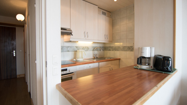 _lv_images__lot_0000010203_04_14033540