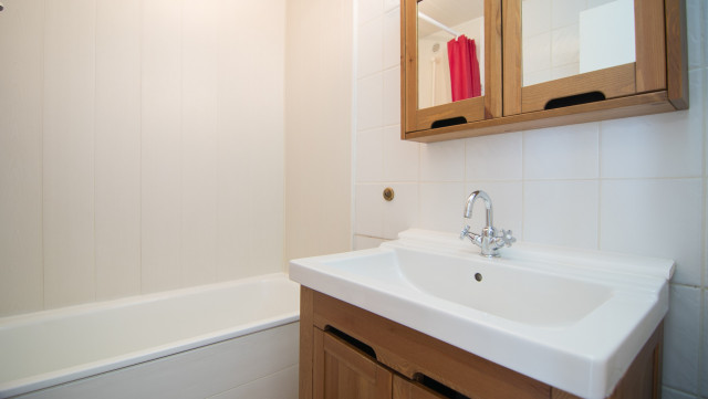 _lv_images__lot_0000010501_07_13836341