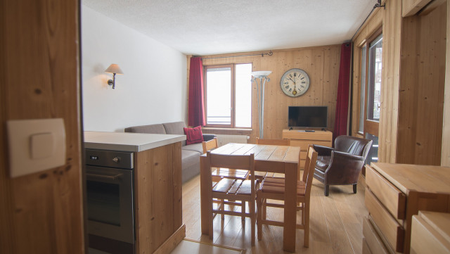 _lv_images__lot_0000010508_06_14373409