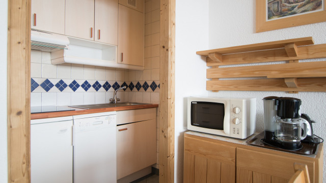 _lv_images__lot_0000010511_04_13589075