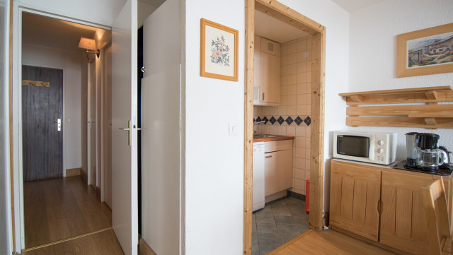 _lv_images__lot_0000010511_09_14420448